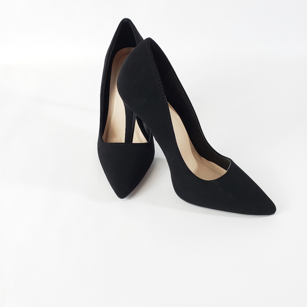 NWT- Charlotte  Russe  Lady's Dressy Shoes